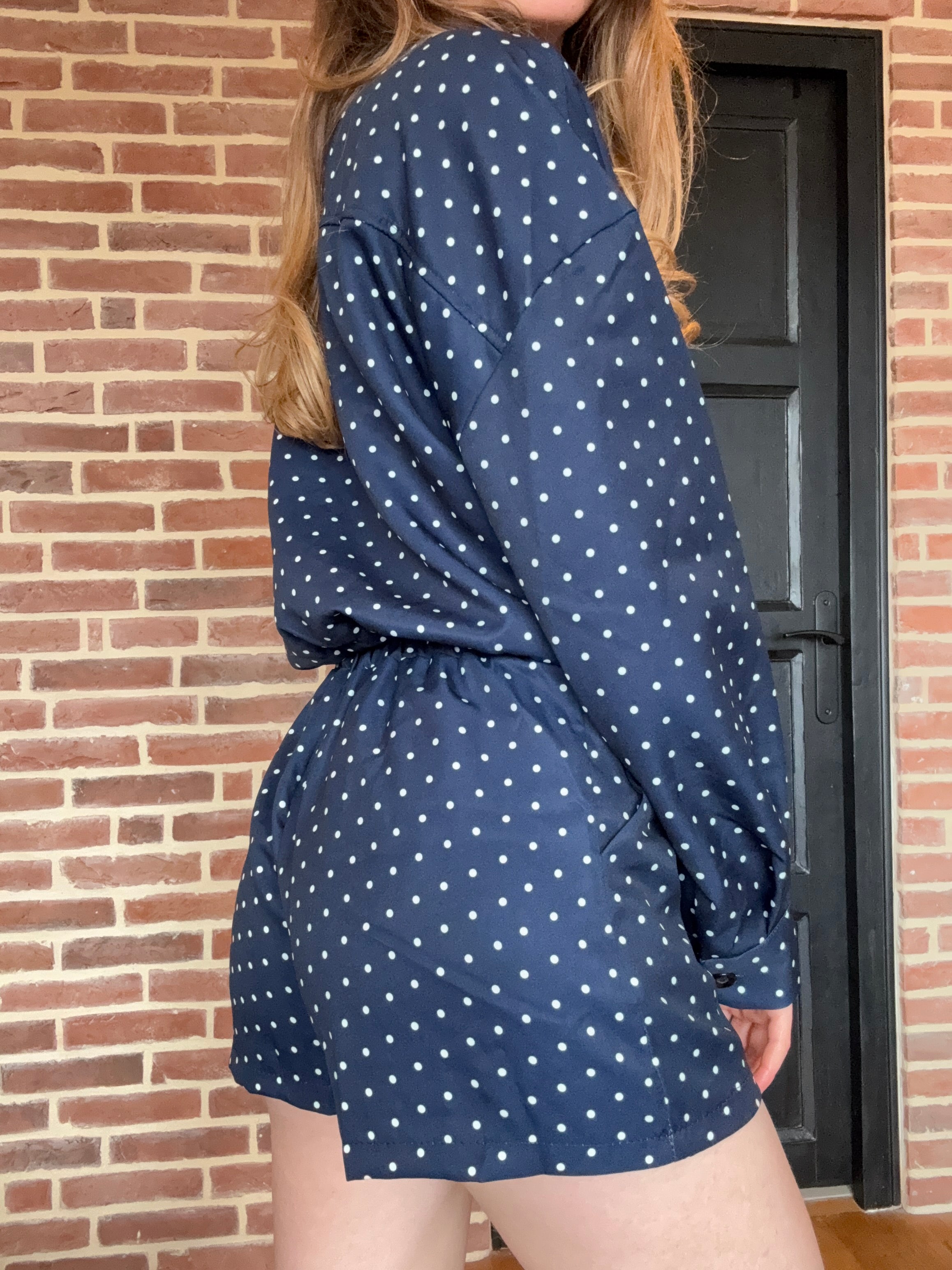 SHORT BLEU MARINE A POIS